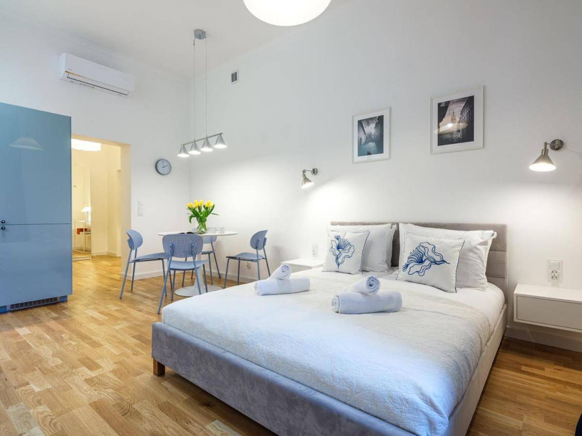 Tyzenhauz Suites Topolowa Cracovie Extérieur photo